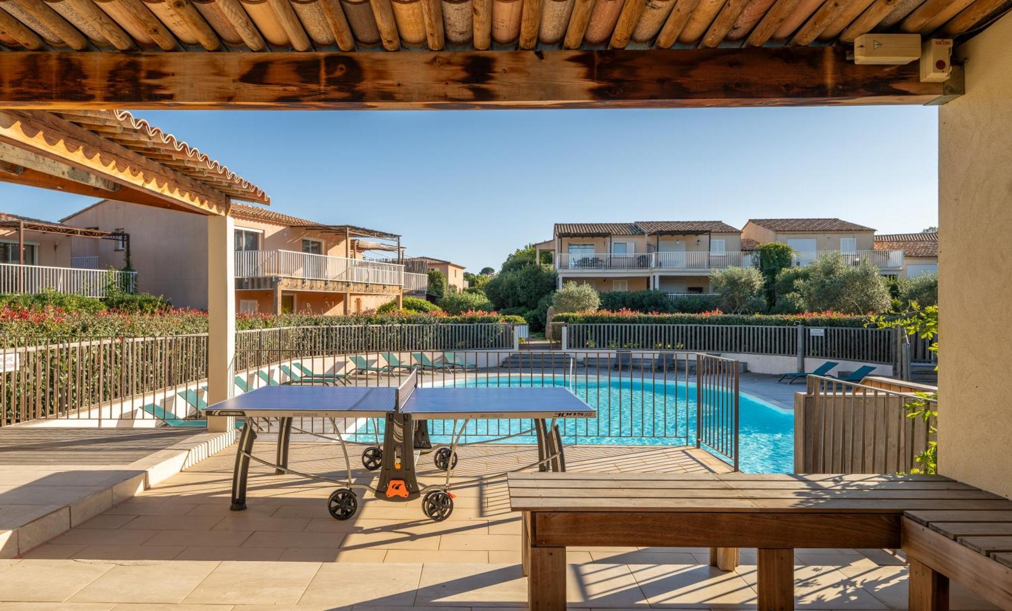 Residence Santa Giulia Park Порто-Веккьо Экстерьер фото